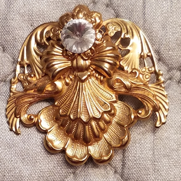 Vintage Angels of Love pin brooch - Picture 1 of 3